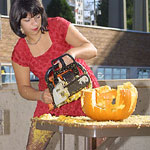 amani chainsaw pumpkin