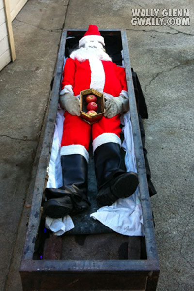 Santa Crypt: Happy Halloween: Wally Glenn