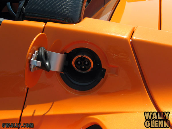 Tesla Roadster: Power Port